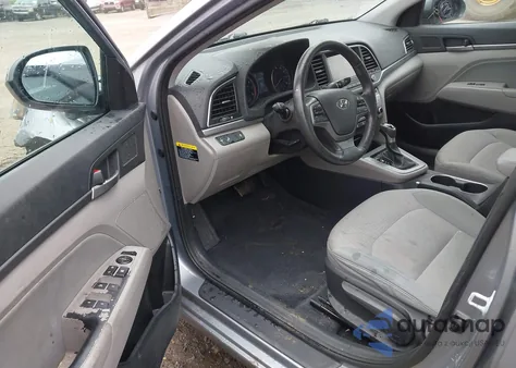 2017 Hyundai Elantra Se z USA, uszkodzony, nr VIN 5NPD84LF6HH019121